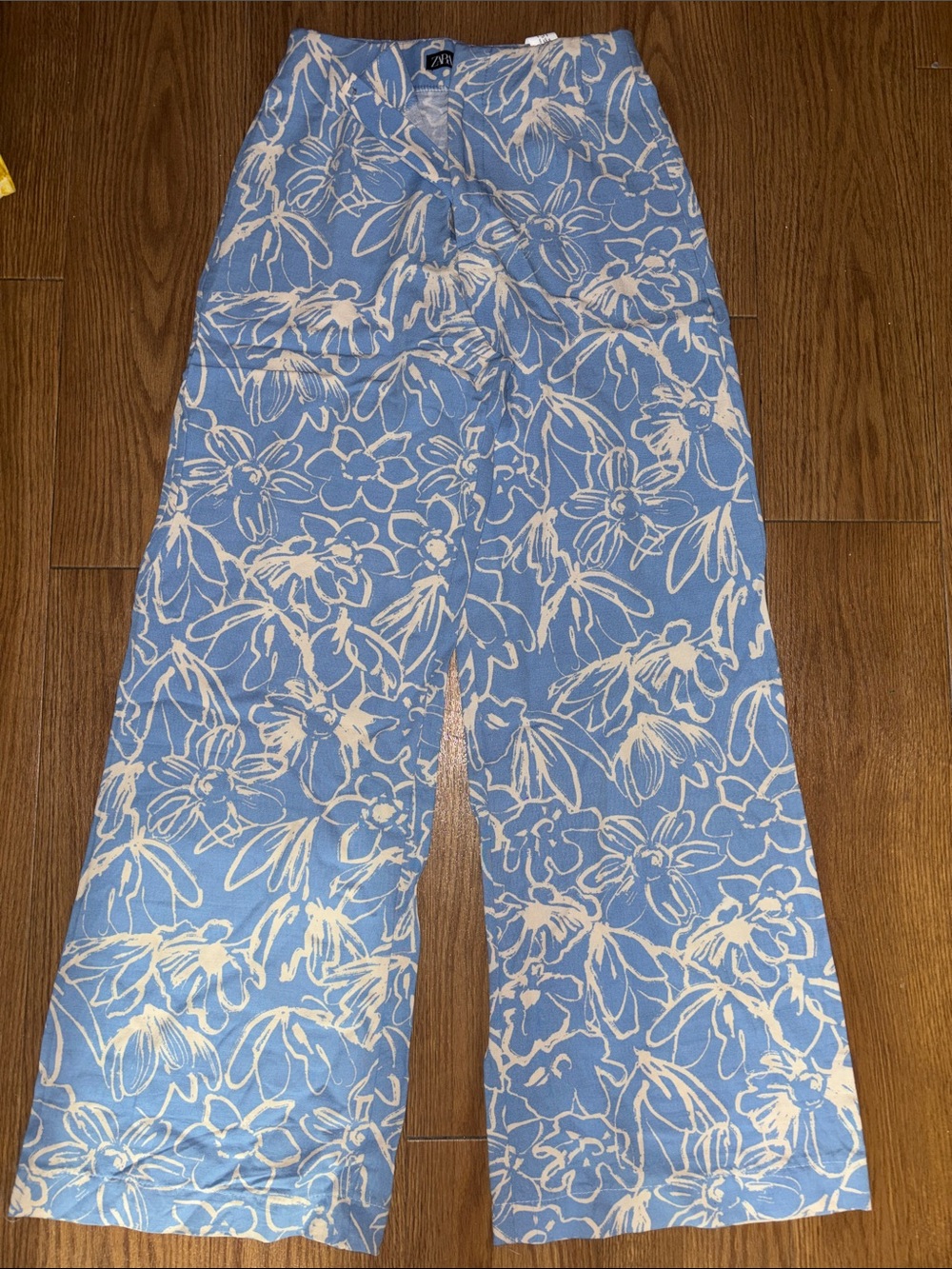 Zara Blue & White Floral Wide-Leg Pants